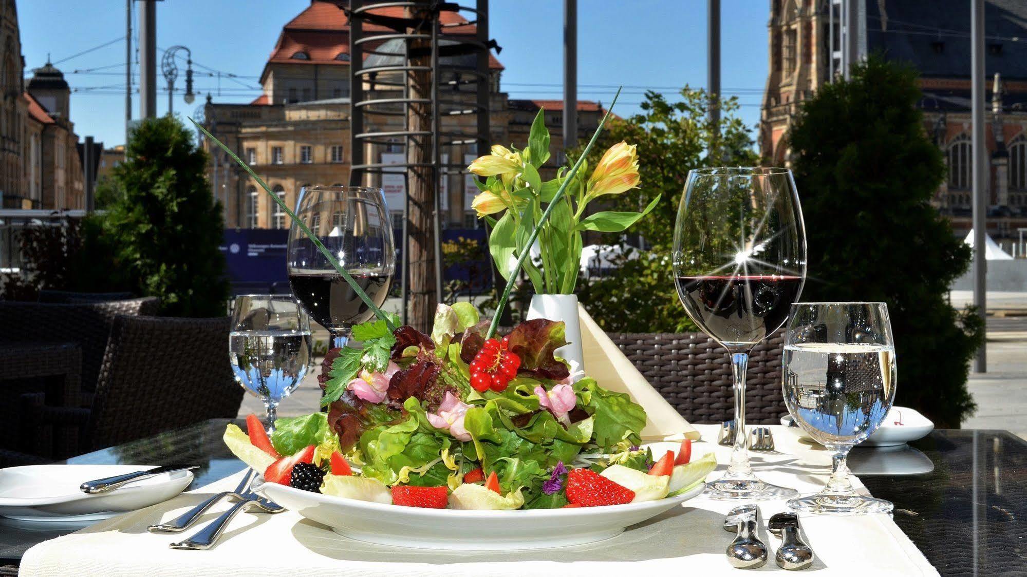 Hotel An Der Oper 4*